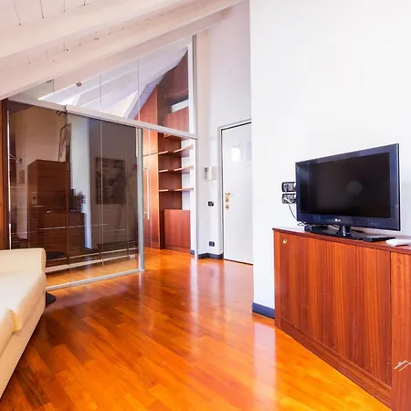 Aquarium 5'| 1br | A/c| By Tilo 热那亚